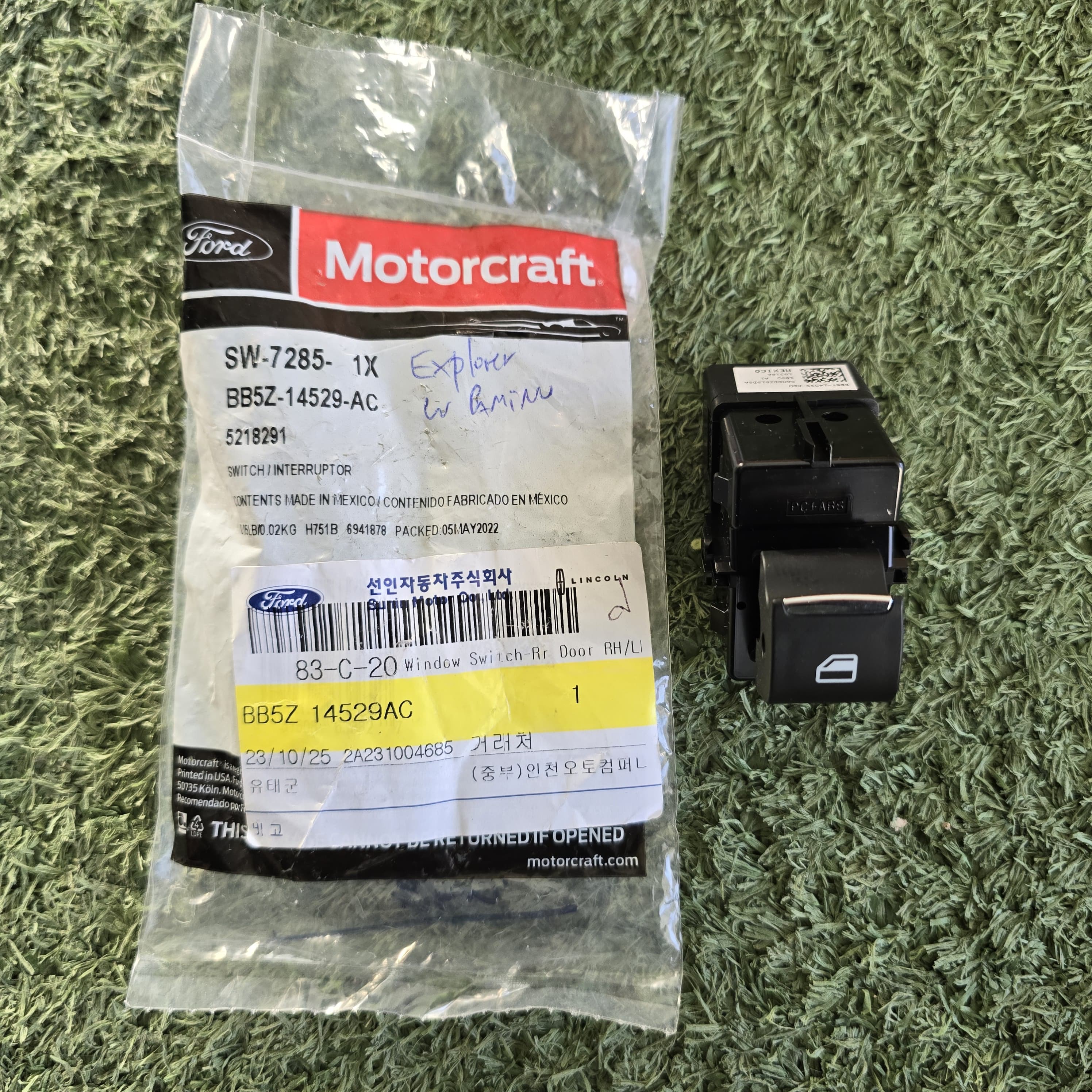 Imagen de Botón Alzavidrio para Ford Explorer